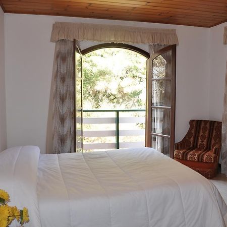 Hotel Vila Regina Campos do Jordão Extérieur photo