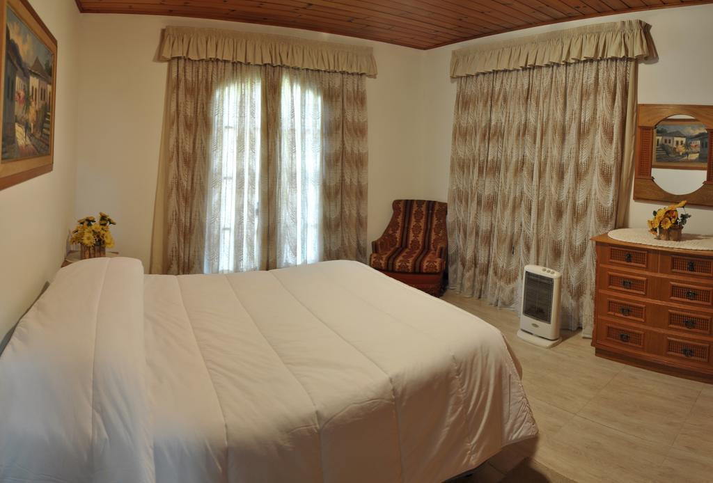 Hotel Vila Regina Campos do Jordão Extérieur photo