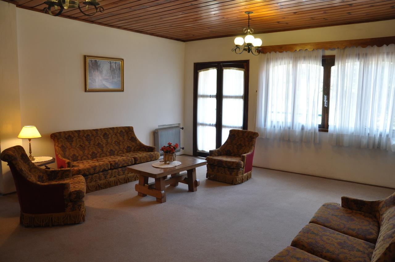 Hotel Vila Regina Campos do Jordão Extérieur photo