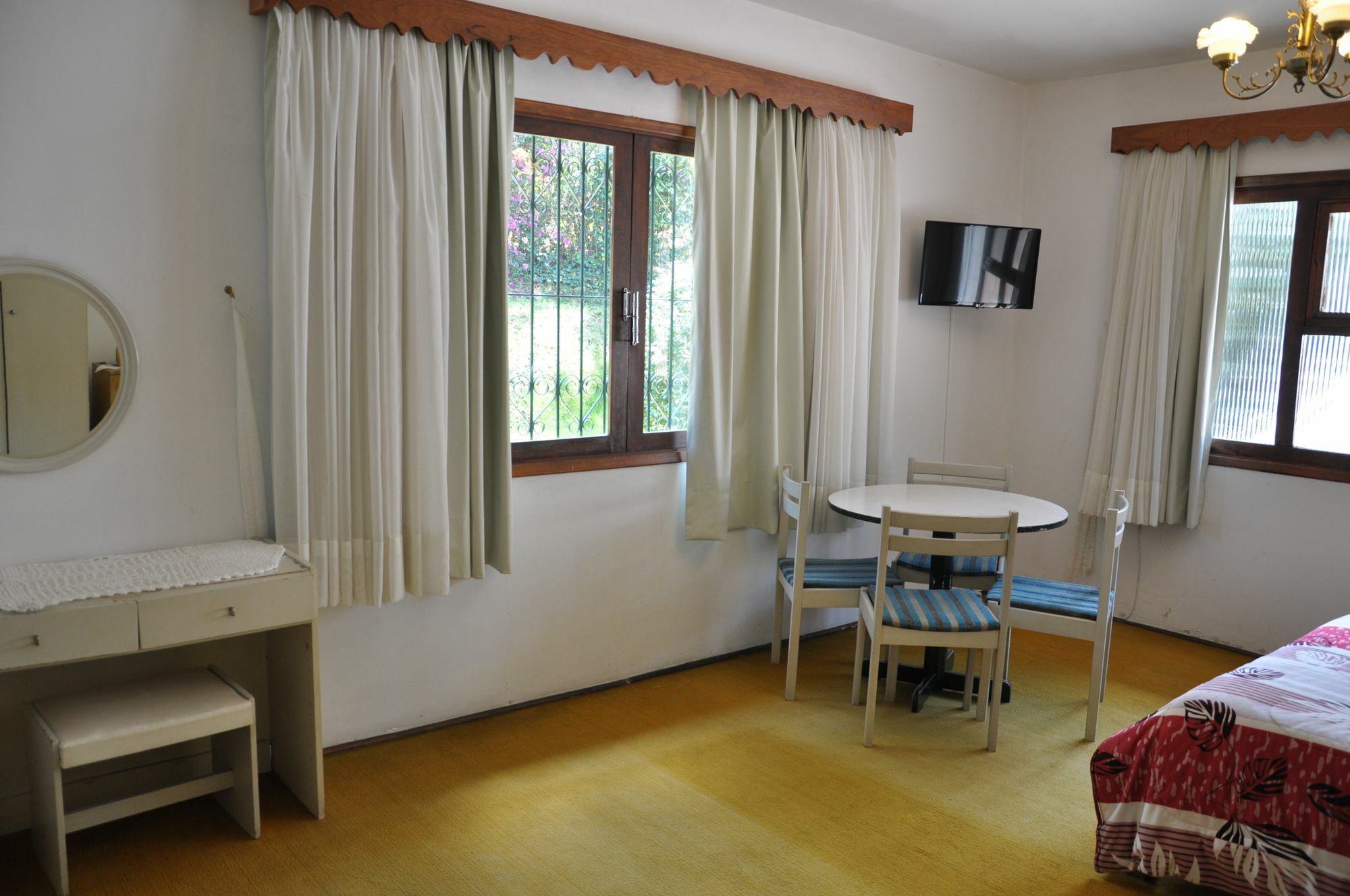 Hotel Vila Regina Campos do Jordão Extérieur photo