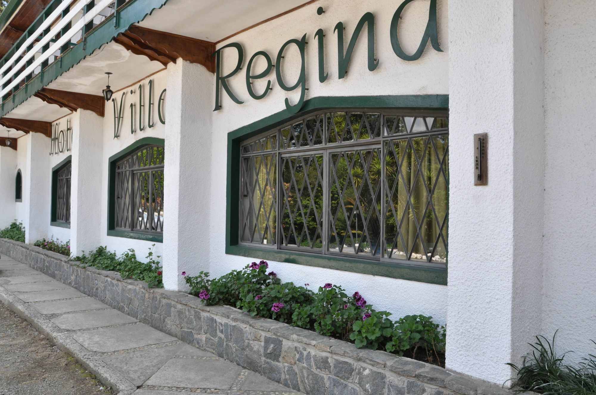 Hotel Vila Regina Campos do Jordão Extérieur photo